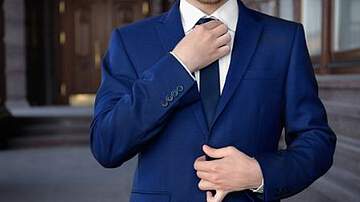man_with_tie.jpg