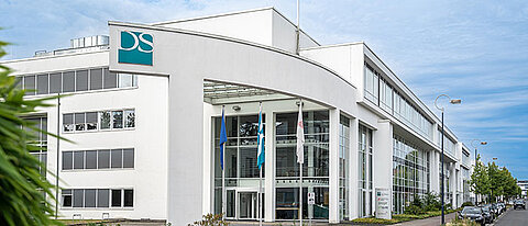 DPG_053_700x300px.jpg